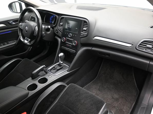 Renault Megane IV с пробегом 2019 года, цена 1 585 000 рублей, 164211 км, универсал, Автокод Объявления