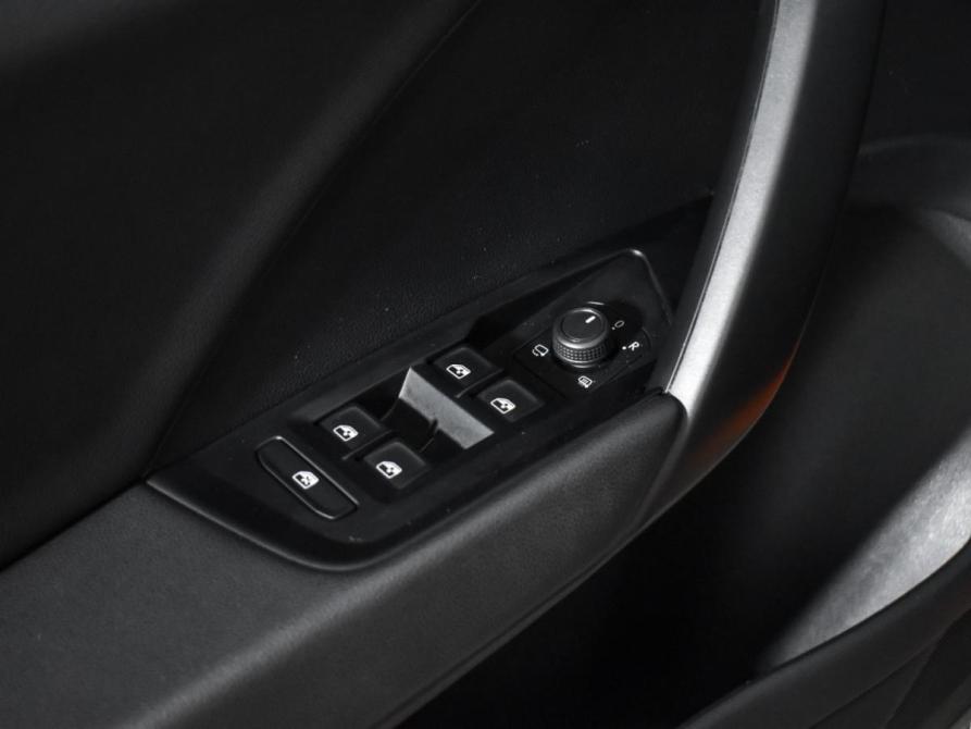 Volkswagen Taos I Санкт-Петербург  - изображение 11