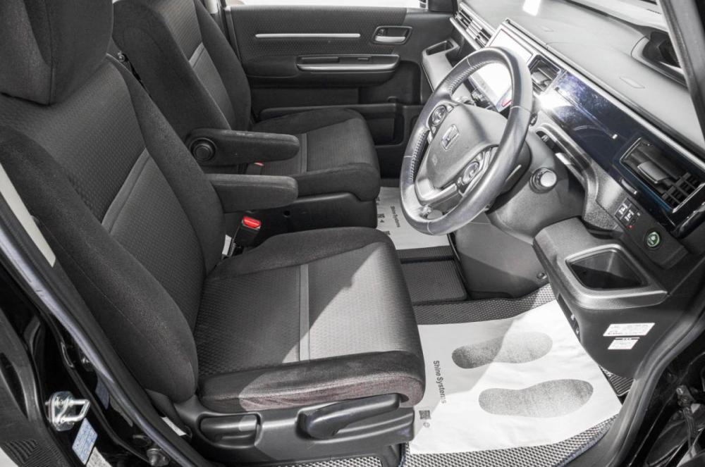 Honda Stepwgn V Рестайлинг Барнаул  - изображение 11