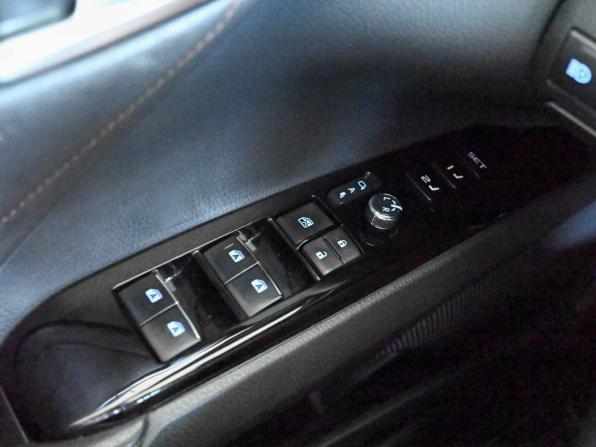 Toyota Camry VIII (XV70) с пробегом 2019 года, цена 3 120 000 рублей, 134915 км, седан, Автокод Объявления