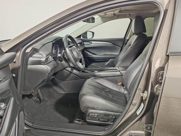 Mazda 6 III (GJ) Рестайлинг 2 с пробегом 2019 года, цена 2 399 000 рублей, 92393 км, седан, Автокод Объявления