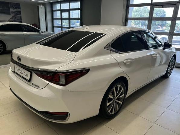 Lexus ES VII с пробегом 2021 года, цена 3 950 000 рублей, 17900 км, седан, Автокод Объявления