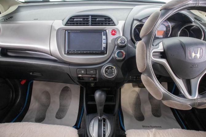 Honda Fit II с пробегом 2012 года, цена 899 000 рублей, 124000 км, хэтчбек, Автокод Объявления