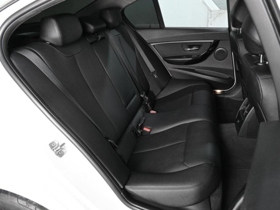 BMW 3 серии VI (F3x) Рестайлинг Ростов-на-Дону  - изображение 7