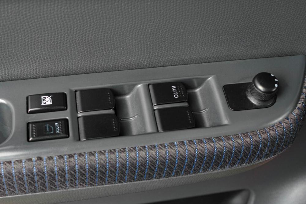 Suzuki Swift III Тюмень  - изображение 18