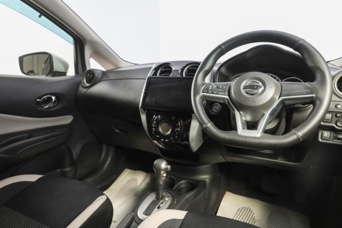 Nissan Note II Рестайлинг с пробегом 2017 года, цена 1 149 000 рублей, 127700 км, хэтчбек, Автокод Объявления