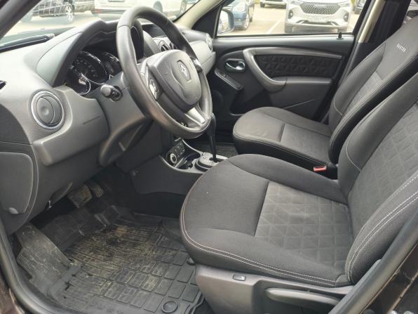 Renault Duster I Рестайлинг с пробегом 2017 года, цена 1 095 000 рублей, 176058 км, внедорожник, Автокод Объявления