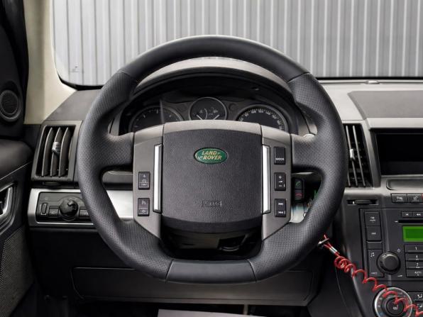 Land Rover Freelander II с пробегом 2010 года, цена 1 247 000 рублей, 146508 км, внедорожник, Автокод Объявления