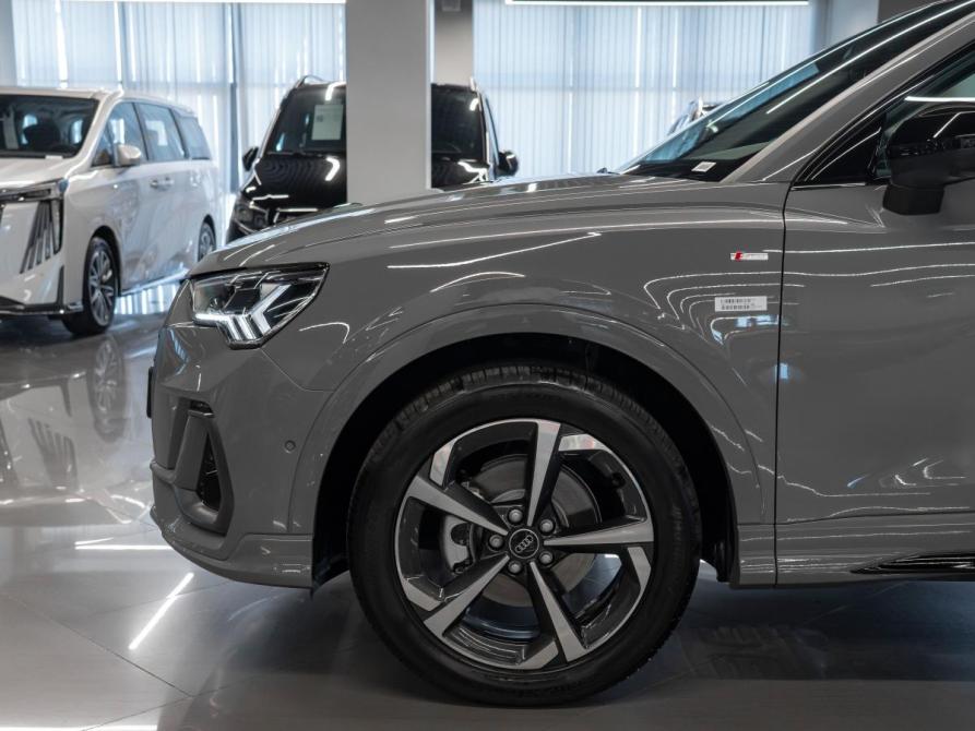 Audi Q3 II (F3) Москва  - изображение 22