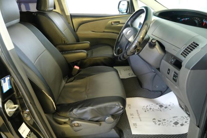 Toyota Estima III Рестайлинг с пробегом 2010 года, цена 1 699 000 рублей, 120000 км, минивэн, Автокод Объявления