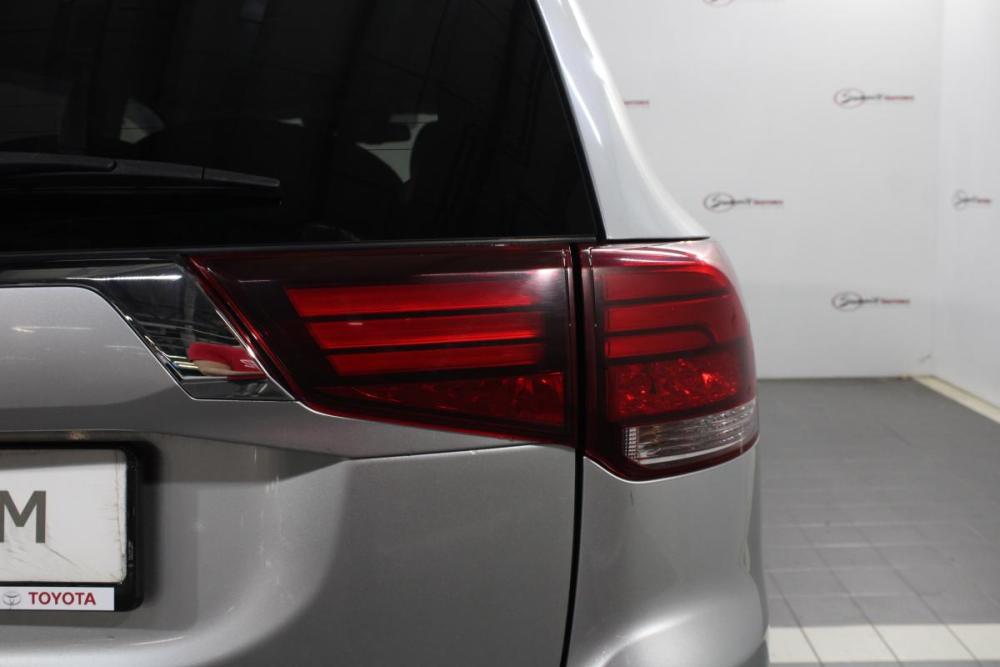 Mitsubishi Outlander III Рестайлинг 3 Владивосток  - изображение 8
