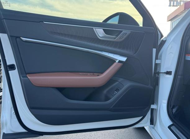 Audi A6 V (C8) с пробегом 2019 года, цена 4 490 000 рублей, 58572 км, седан, Автокод Объявления