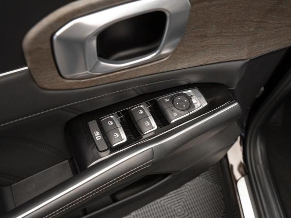 Kia Sorento IV с пробегом 2021 года, цена 3 980 000 рублей, 58732 км, внедорожник, Автокод Объявления