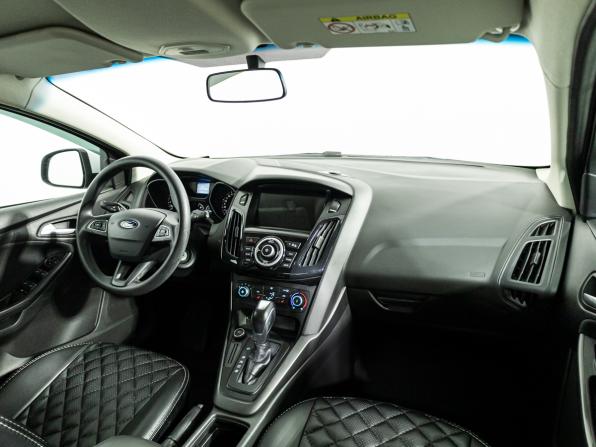 Ford Focus III Рестайлинг с пробегом 2019 года, цена 1 199 700 рублей, 120400 км, хэтчбек, Автокод Объявления