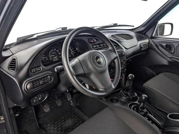 Chevrolet Niva I Рестайлинг с пробегом 2018 года, цена 700 000 рублей, 117027 км, внедорожник, Автокод Объявления