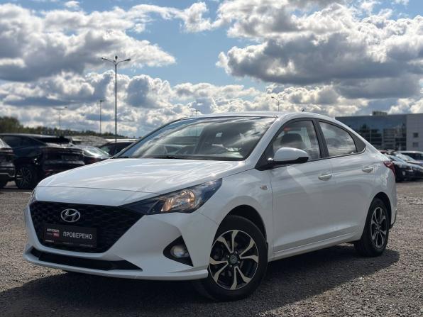 Hyundai Solaris II Рестайлинг с пробегом 2020 года, цена 1 385 000 рублей, 58000 км, седан, Автокод Объявления
