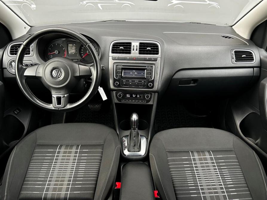 Volkswagen Polo V Санкт-Петербург  - изображение 6