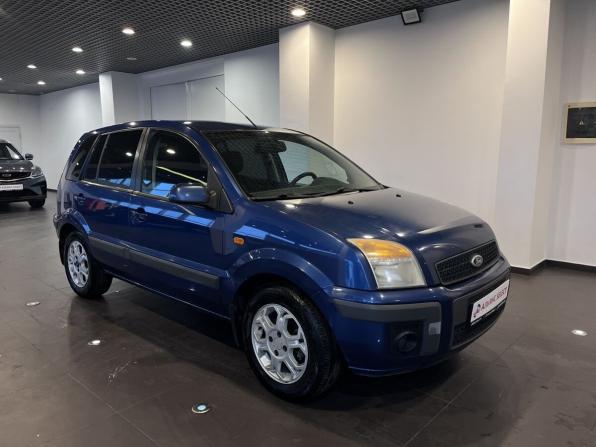 Ford Fusion I Рестайлинг с пробегом 2007 года, цена 365 000 рублей, 177761 км, хэтчбек, Автокод Объявления
