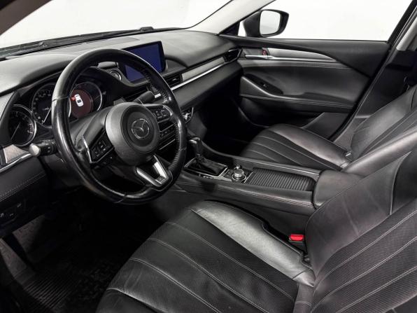 Mazda 6 III (GJ) Рестайлинг 2 с пробегом 2018 года, цена 2 067 980 рублей, 190640 км, седан, Автокод Объявления