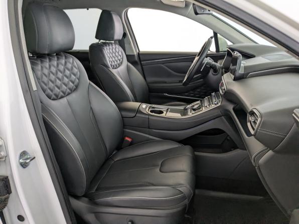 Hyundai Santa Fe IV Рестайлинг с пробегом 2021 года, цена 4 200 000 рублей, 43134 км, внедорожник, Автокод Объявления