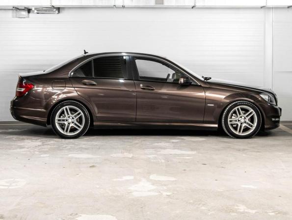 Mercedes-Benz C-Класс III (W204) Рестайлинг с пробегом 2012 года, цена 1 320 000 рублей, 272999 км, седан, Автокод Объявления