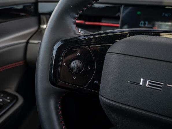 JETOUR DASHING I с пробегом 2025 года, цена 2 135 000 рублей, 16303 км, внедорожник, Автокод Объявления