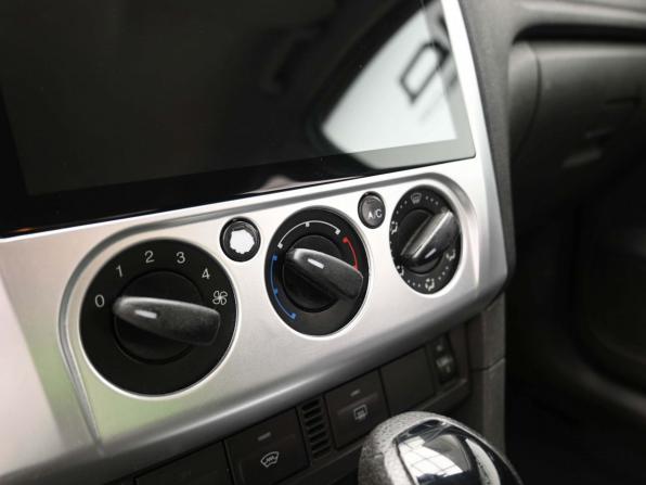 Ford Focus II с пробегом 2007 года, цена 450 000 рублей, 303211 км, седан, Автокод Объявления