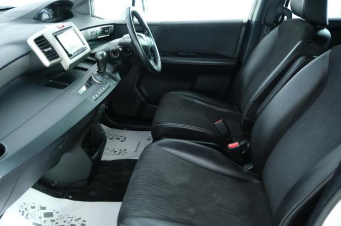 Honda Freed I Рестайлинг 2 с пробегом 2014 года, цена 1 329 000 рублей, 175000 км, компактвэн, Автокод Объявления