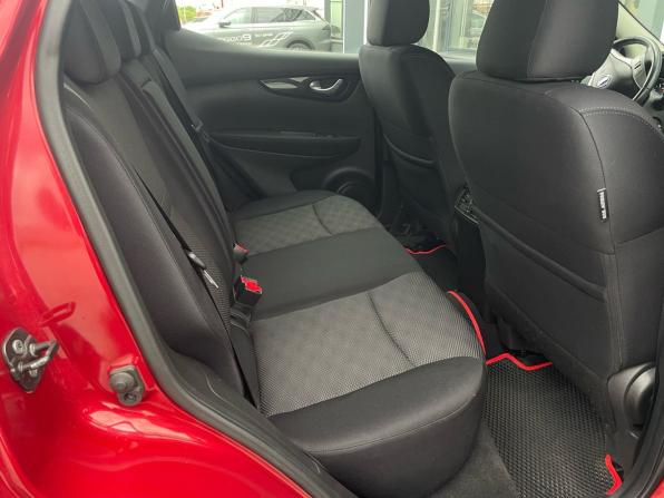 Nissan Qashqai II с пробегом 2017 года, цена 1 760 000 рублей, 84200 км, внедорожник, Автокод Объявления