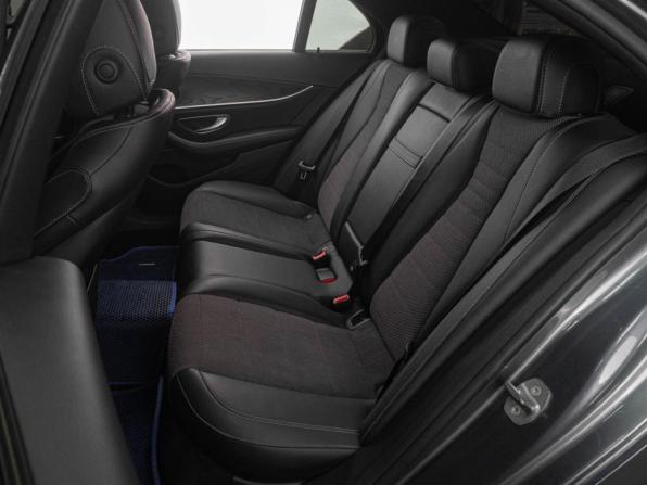 Mercedes-Benz E-Класс V (W213 S213 C238) с пробегом 2018 года, цена 3 399 000 рублей, 138875 км, седан, Автокод Объявления