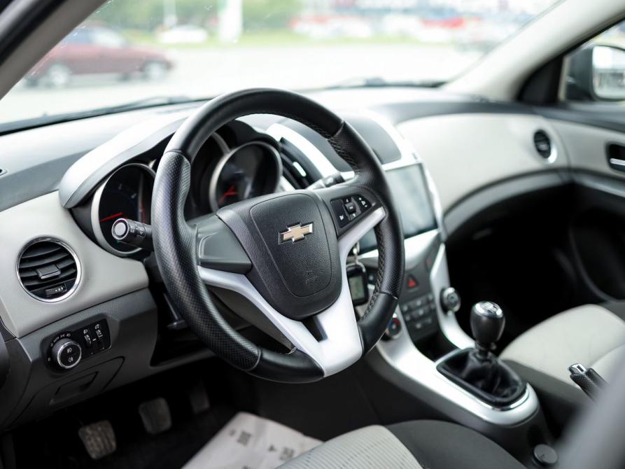 Chevrolet Cruze I Рестайлинг Ижевск  - изображение 9