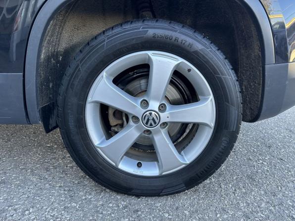 Volkswagen Tiguan I Рестайлинг с пробегом 2015 года, цена 1 400 000 рублей, 215006 км, внедорожник, Автокод Объявления
