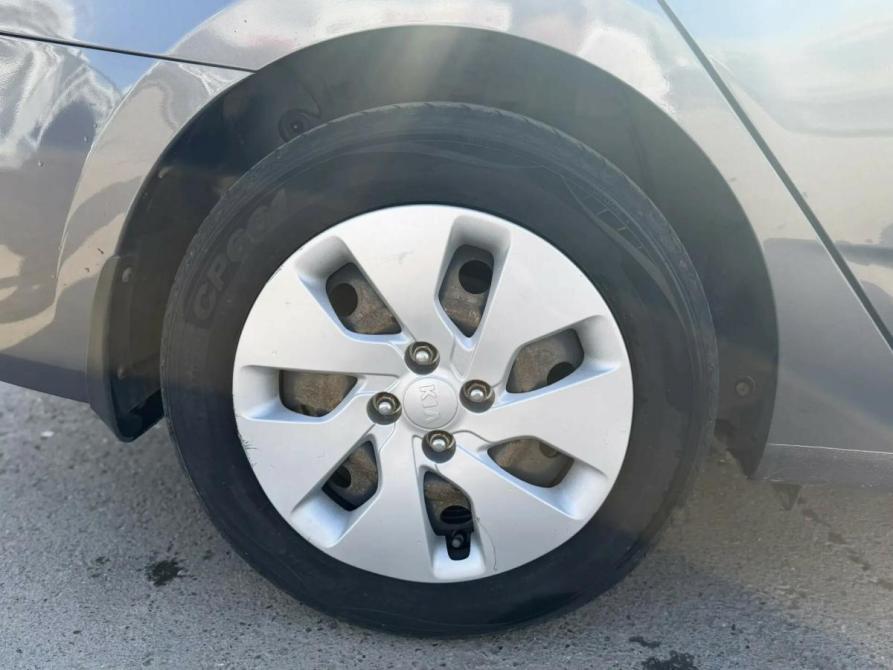 Hyundai Solaris I Рестайлинг Альметьевск  - изображение 4