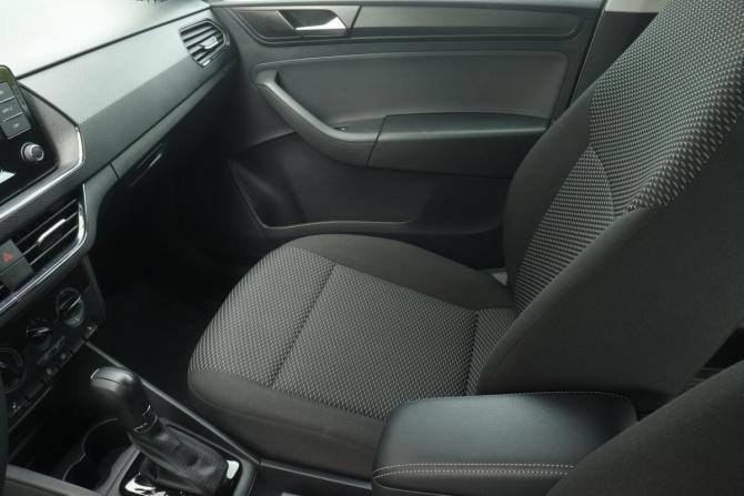 Volkswagen Polo VI с пробегом 2021 года, цена 1 784 000 рублей, 50125 км, лифтбек, Автокод Объявления