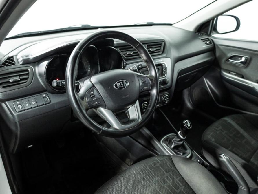 Kia Rio III Санкт-Петербург  - изображение 12