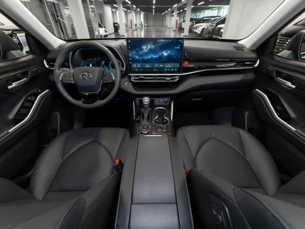 Toyota Highlander IV (XU70) с пробегом 2025 года, цена 5 350 000 рублей, 30 км, внедорожник, Автокод Объявления