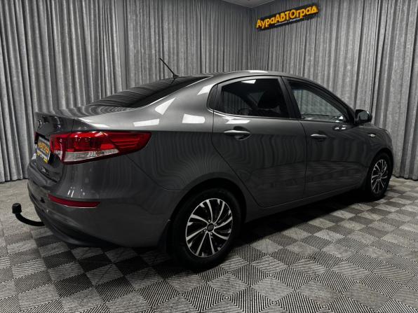 Kia Rio III Рестайлинг с пробегом 2015 года, цена 888 000 рублей, 194916 км, седан, Автокод Объявления