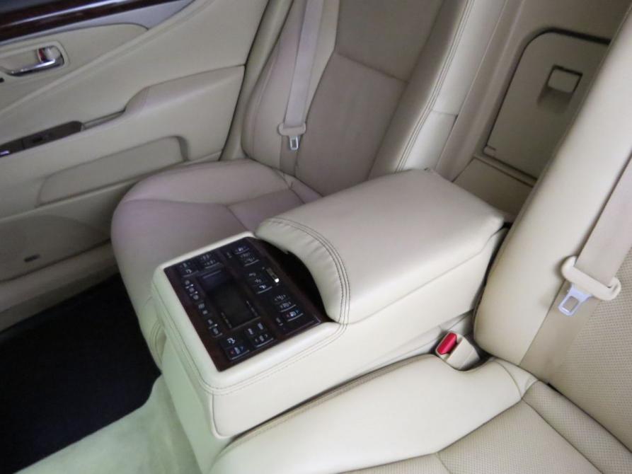 Lexus LS IV Рестайлинг 2 Екатеринбург  - изображение 26