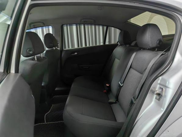 Opel Astra H Рестайлинг с пробегом 2012 года, цена 499 000 рублей, 203000 км, седан, Автокод Объявления