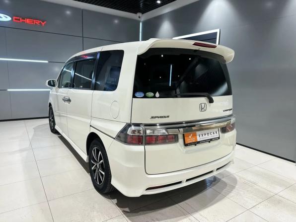 Honda Stepwgn III с пробегом 2007 года, цена 1 150 000 рублей, 183000 км, минивэн, Автокод Объявления