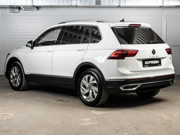 Volkswagen Tiguan II Рестайлинг с пробегом 2021 года, цена 3 428 000 рублей, 90364 км, внедорожник, Автокод Объявления