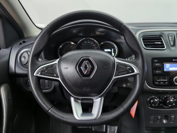Renault Sandero II Рестайлинг с пробегом 2020 года, цена 1 198 000 рублей, 76689 км, хэтчбек, Автокод Объявления