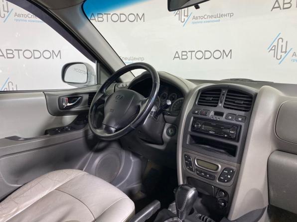 Hyundai Santa Fe Classic с пробегом 2007 года, цена 697 000 рублей, 252099 км, внедорожник, Автокод Объявления