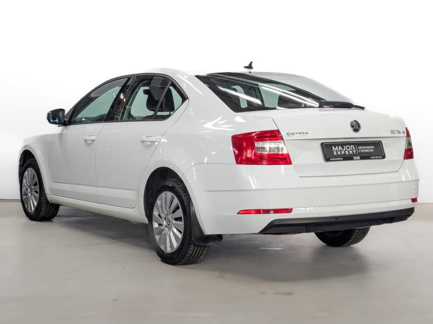 Skoda Octavia III (A7) Рестайлинг Санкт-Петербург  - изображение 7