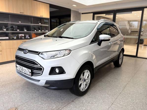 Ford EcoSport II с пробегом 2017 года, цена 950 000 рублей, 120501 км, внедорожник, Автокод Объявления