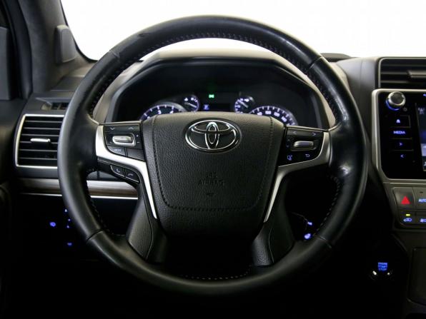 Toyota Land Cruiser Prado 150 Series Рестайлинг 2 с пробегом 2019 года, цена 5 050 000 рублей, 140962 км, внедорожник, Автокод Объявления
