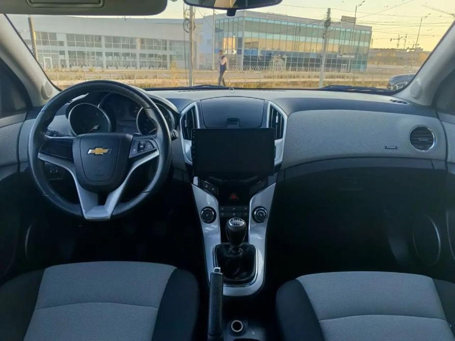 Chevrolet Cruze I Рестайлинг Пермь  - изображение 8