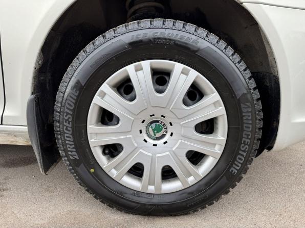 Skoda Octavia II (A5) Рестайлинг с пробегом 2012 года, цена 940 000 рублей, 99111 км, лифтбек, Автокод Объявления