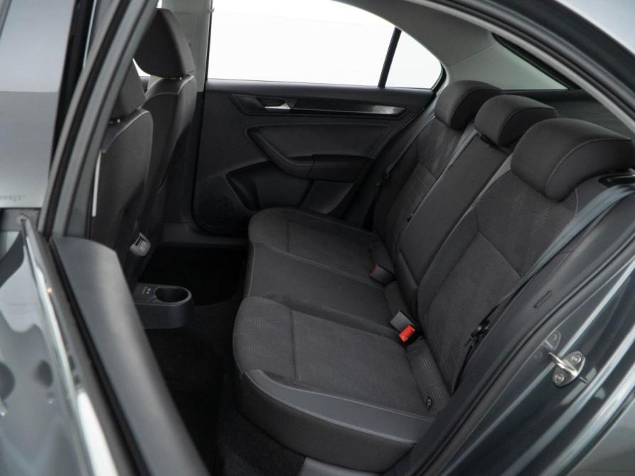 Volkswagen Polo VI Москва  - изображение 9