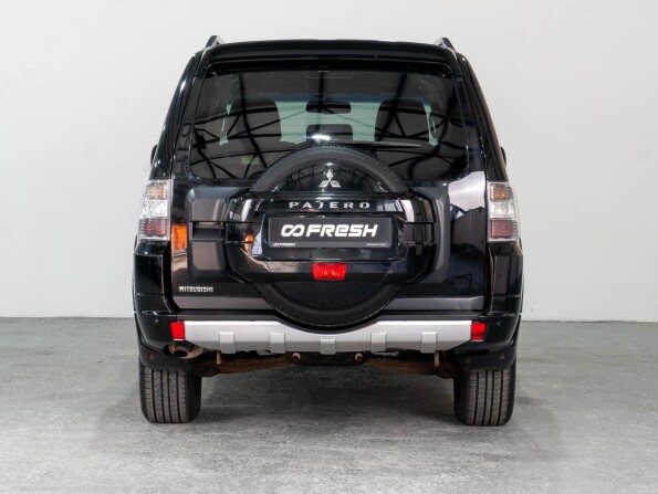 Mitsubishi Pajero IV с пробегом 2011 года, цена 2 399 000 рублей, 191610 км, внедорожник, Автокод Объявления